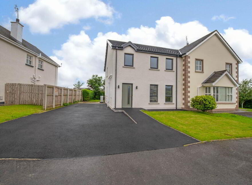 8 Drumcarbit Mews, Malin, F93H6W4
