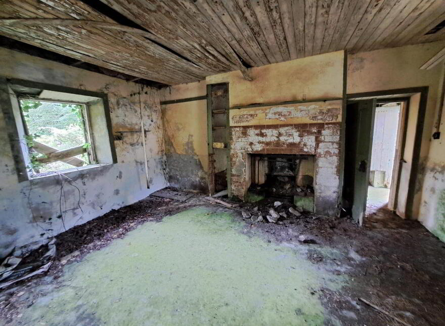 Tullynascreen, Dromahair