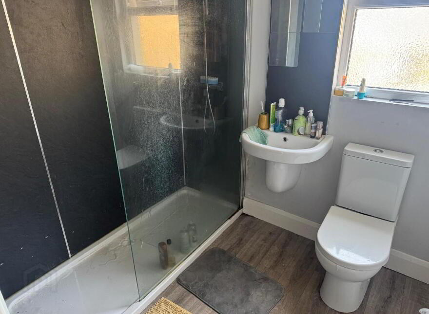 62 Lough Road, Lurgan, Craigavon, BT66 6JJ