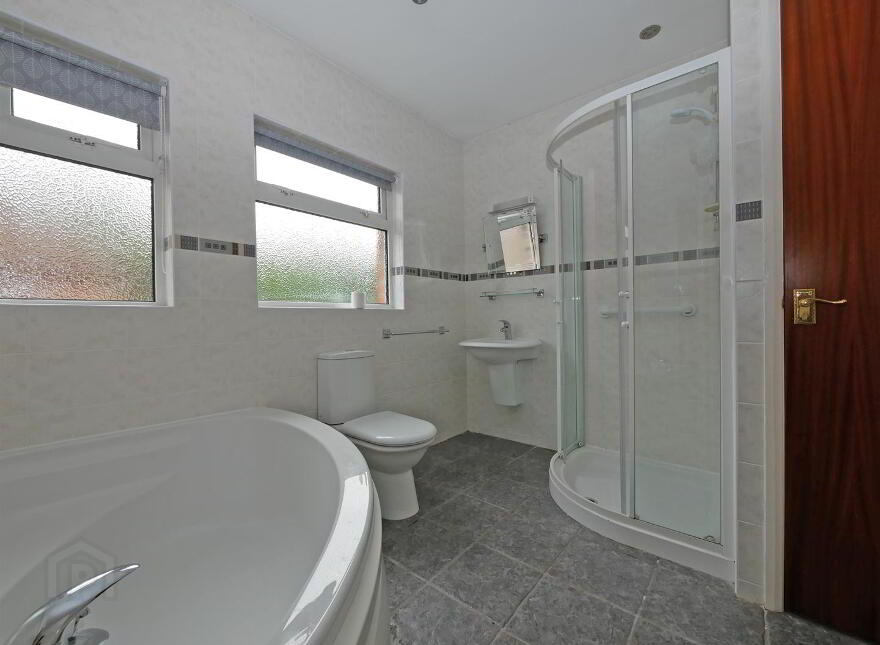 5 Tudor Avenue, Belfast, BT6 9LR