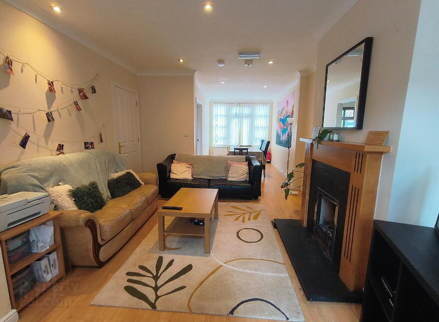 17 The Cloisters, Belfast, BT7 1GD