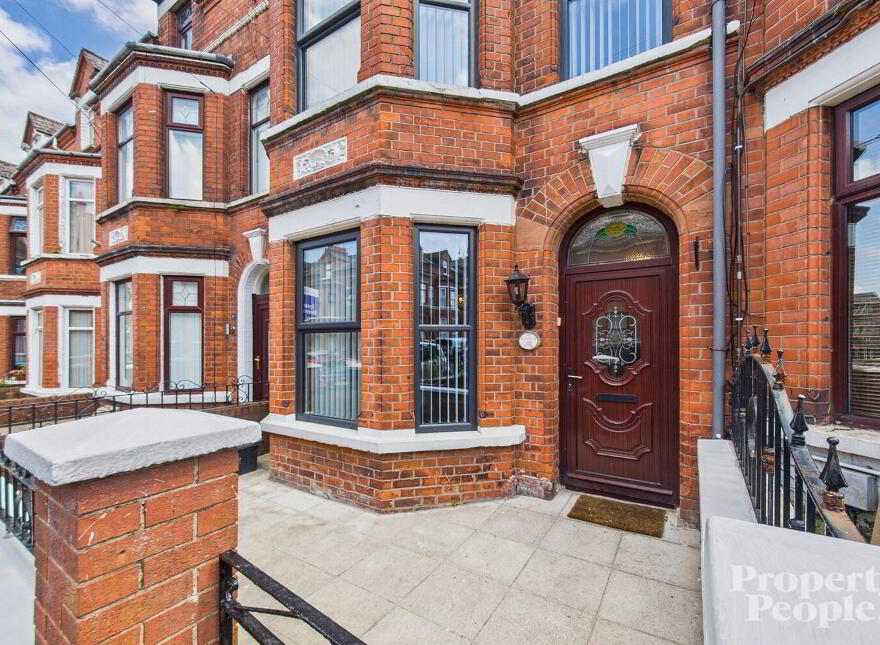 16 Clifton Drive, Belfast, BT14 6LG photo