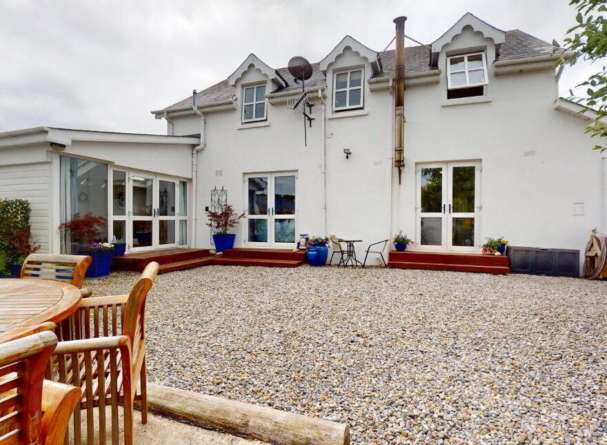 The Moorings, Duncannon, Y34EC99