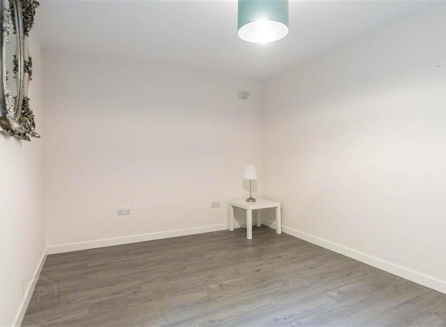 Glen Lane House, 3 Glen Road, Cultra, Holywood, BT18 0HB