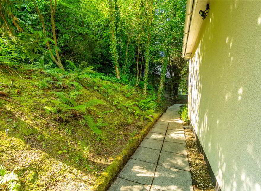 Glen Lane House, 3 Glen Road, Cultra, Holywood, BT18 0HB