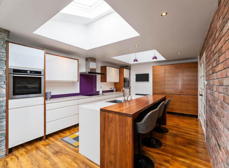 244 Ballygowan Road, Crossnacreevy, Belfast, BT5 7UB