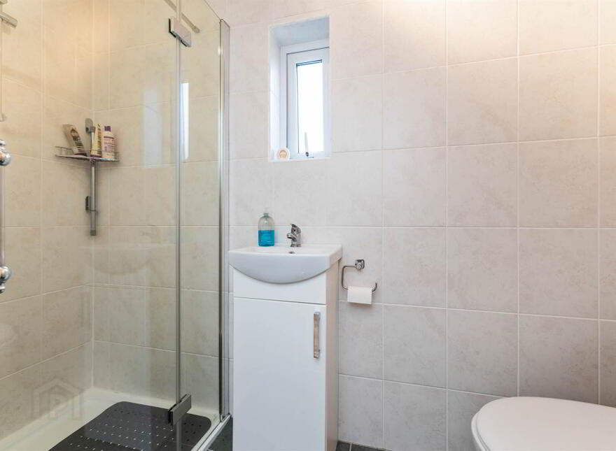 244 Ballygowan Road, Crossnacreevy, Belfast, BT5 7UB