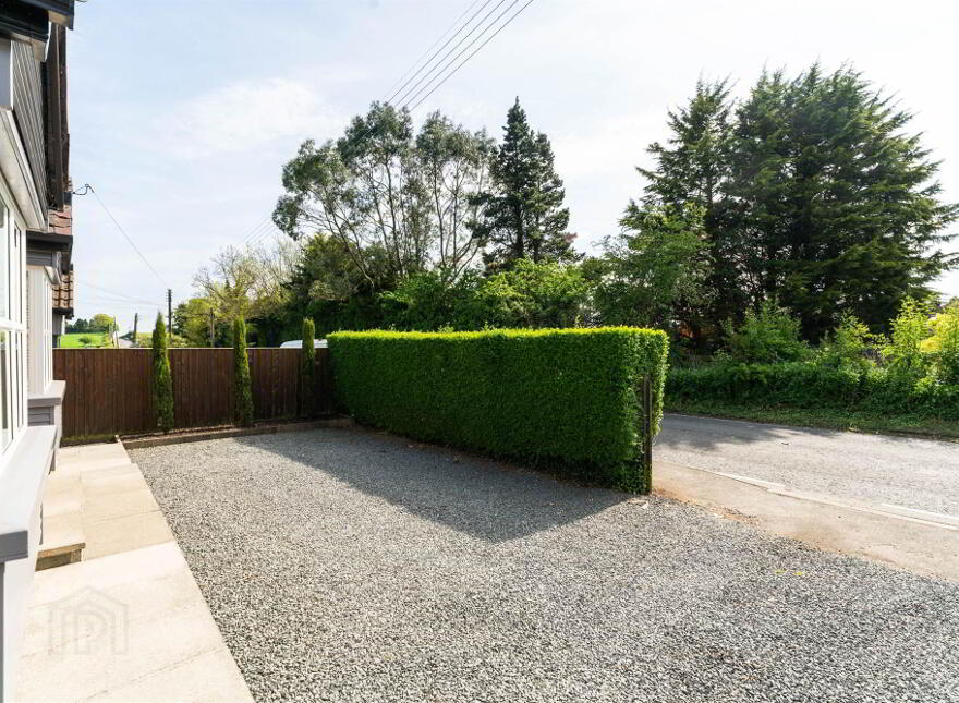 244 Ballygowan Road, Crossnacreevy, Belfast, BT5 7UB