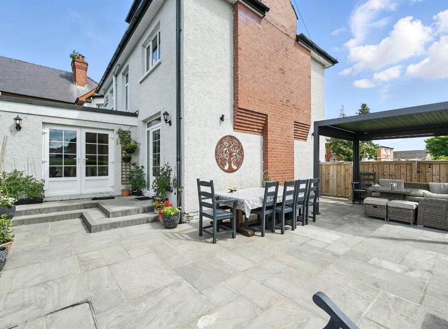 165 Cregagh Road, Belfast, BT6 0LD