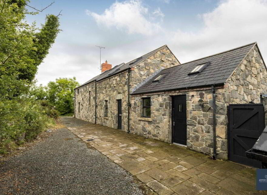 25b Magheralone Road, Ballynahinch, BT24 8ND