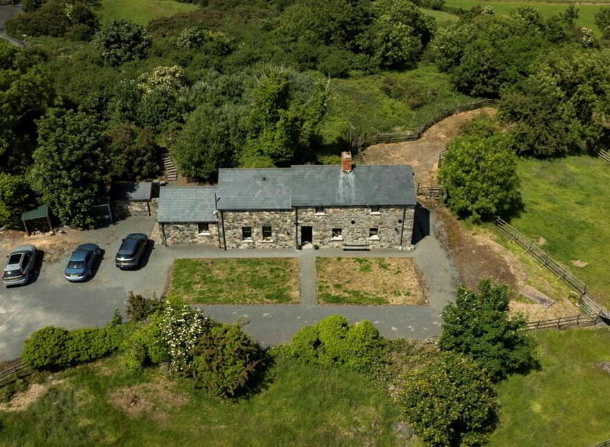 25b Magheralone Road, Ballynahinch, BT24 8ND