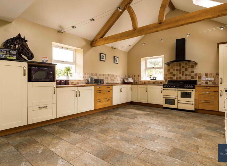 25b Magheralone Road, Ballynahinch, BT24 8ND