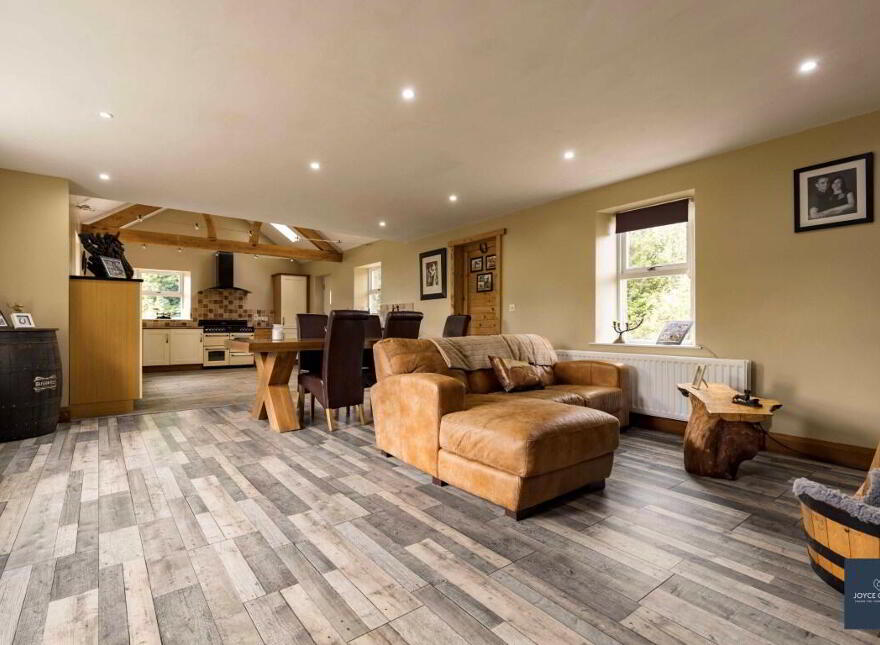 25b Magheralone Road, Ballynahinch, BT24 8ND