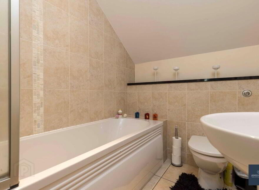 25b Magheralone Road, Ballynahinch, BT24 8ND