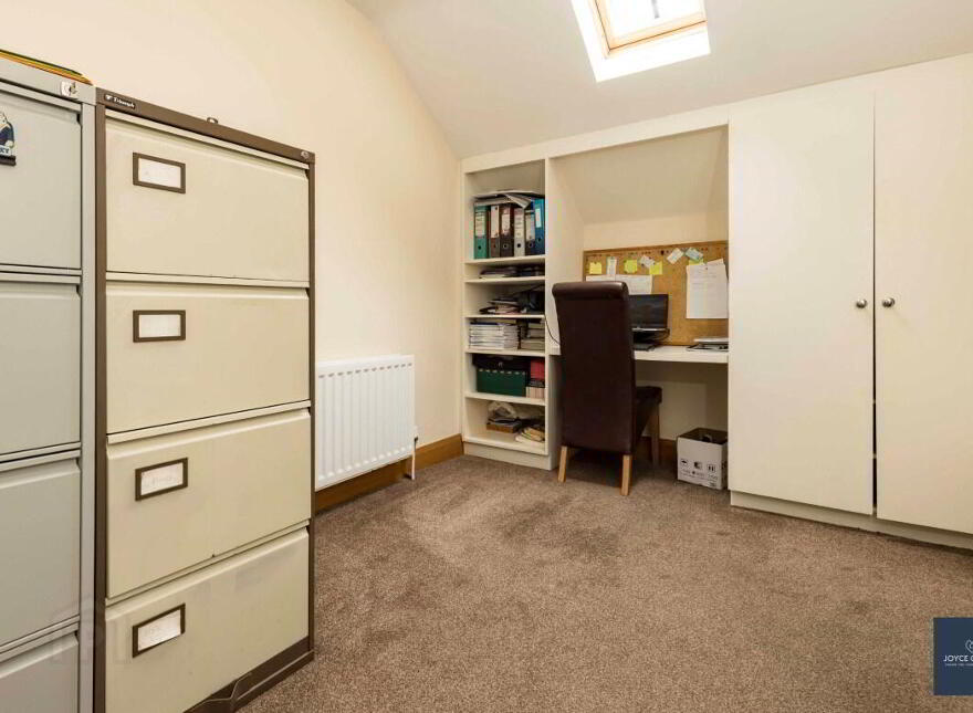 25b Magheralone Road, Ballynahinch, BT24 8ND