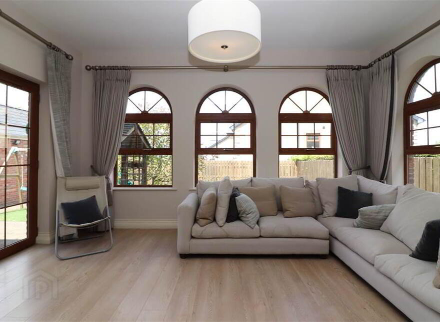 29 Governors Bridge Road, Ballynahinch Road, Hillsborough, BT26 6FH