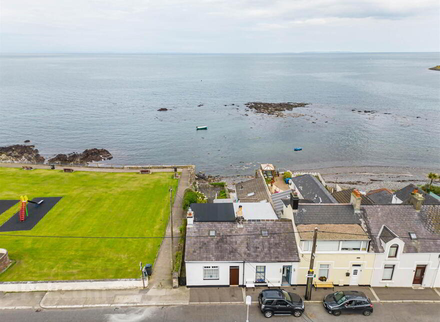 21 Warren Road, Donaghadee, BT21 0DS photo
