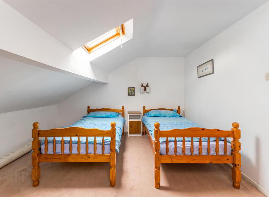 21 Warren Road, Donaghadee, BT21 0DS