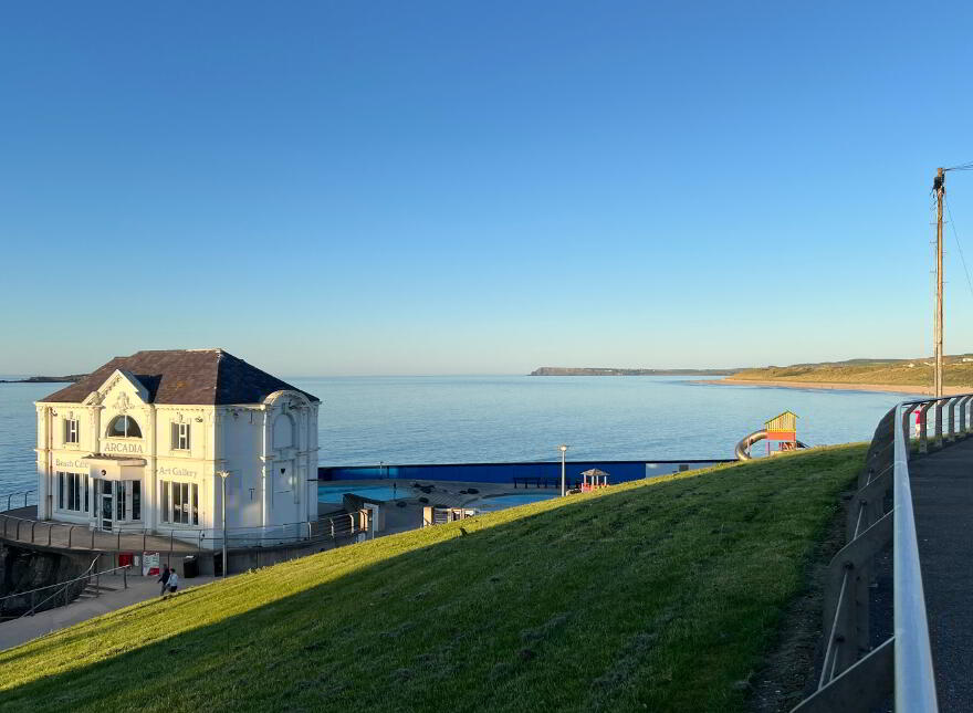 4 Craigvarra (holiday Let), Portrush, BT56 8AJ