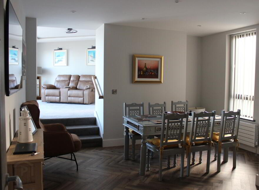4 Craigvarra (holiday Let), Portrush, BT56 8AJ