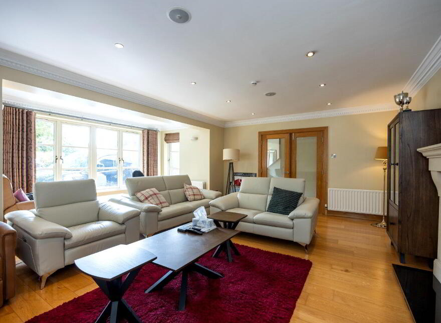 62 Osborne Park, Belfast, BT9 6JP