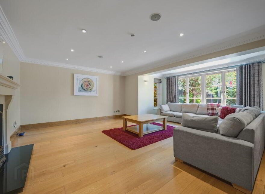 62 Osborne Park, Malone, Belfast, BT9 6JP