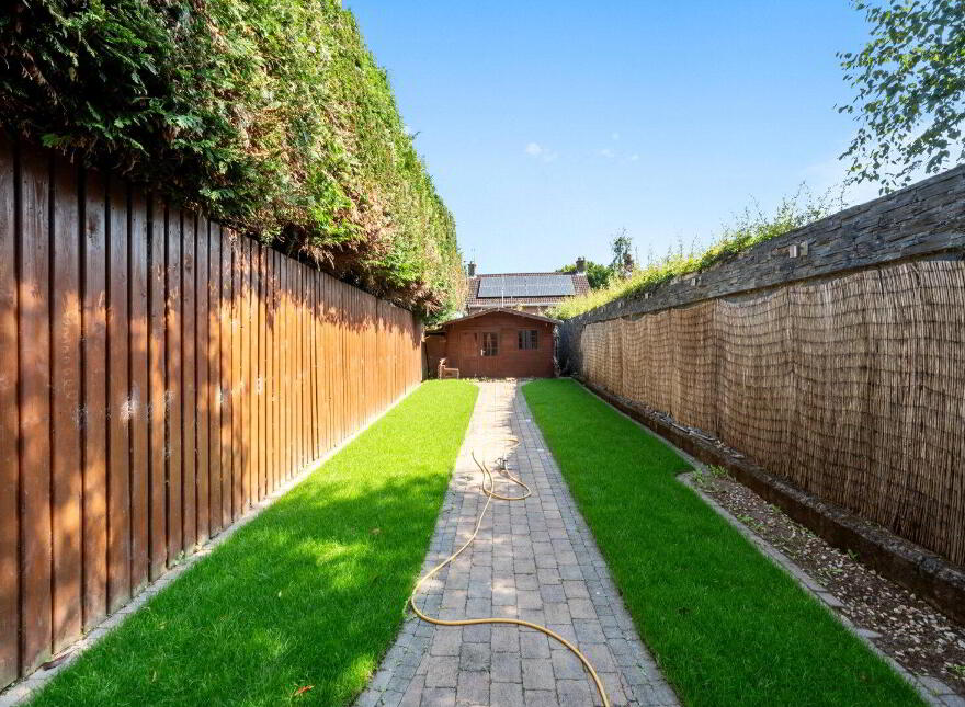62 Osborne Park, Malone, Belfast, BT9 6JP