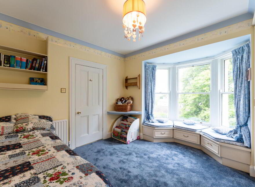 10 Ballygrainey Road, Holywood, BT18 0HE
