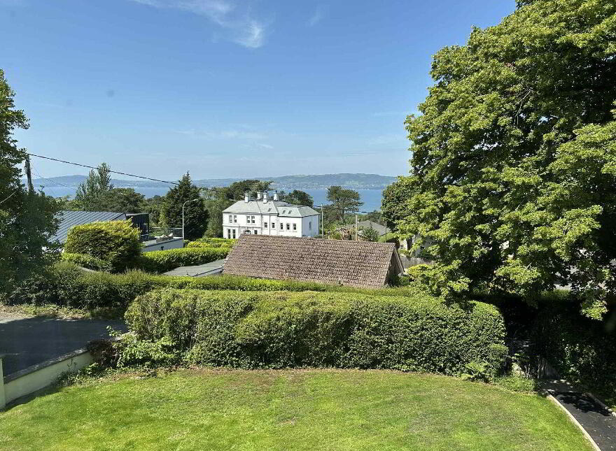 10 Ballygrainey Road, Holywood, BT18 0HE