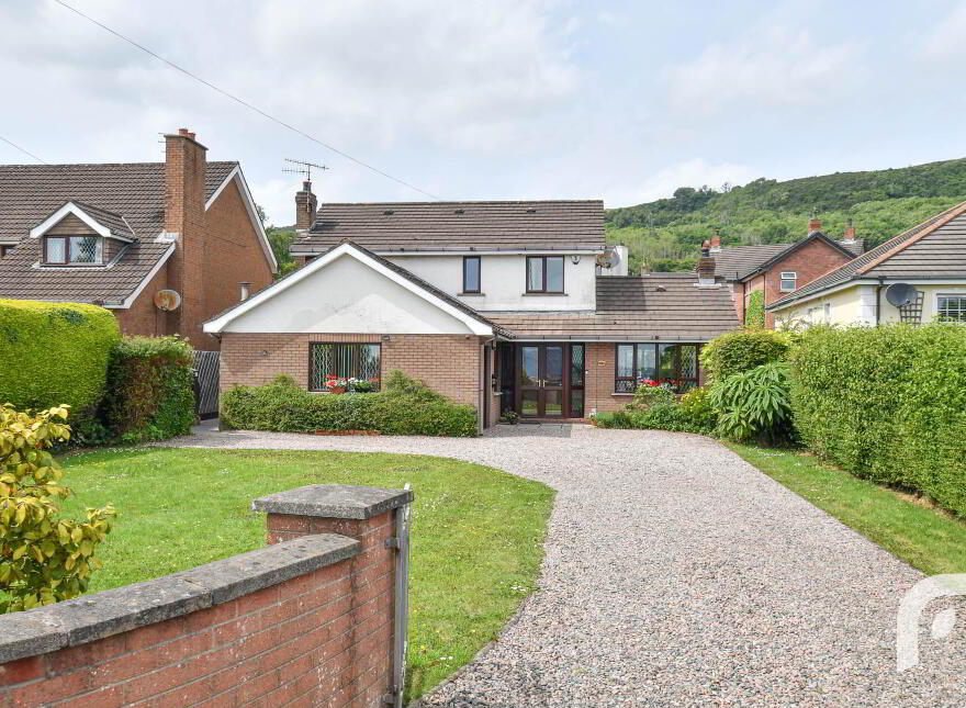 78 Upper Road, Greenisland, Carrickfergus, BT38 8RL photo