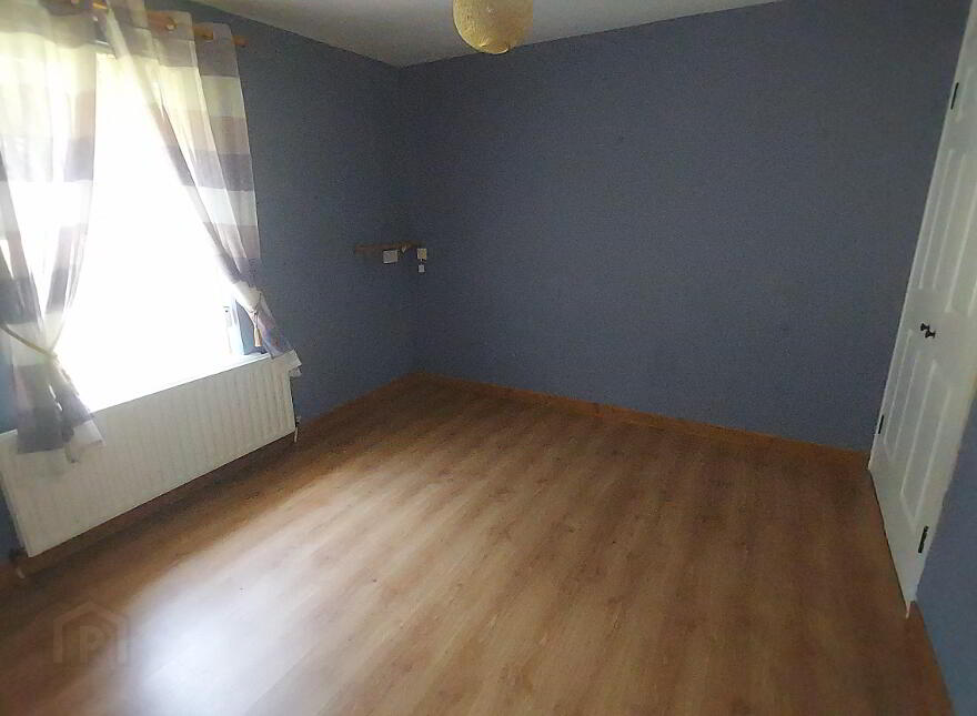 5 Kevlin Gardens, Omagh, BT78 1QS