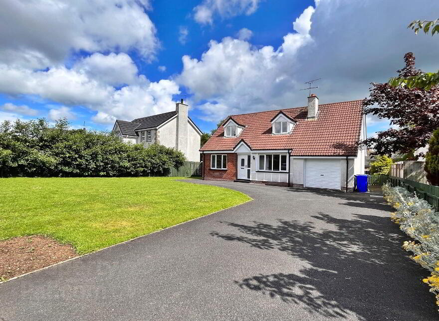 5 Gransden Park, Coleraine, BT52 1WA photo
