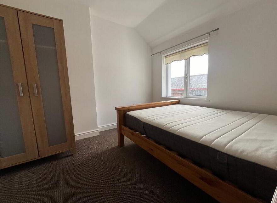 60 Ulsterville Gardens, Belfast, BT9 7BB