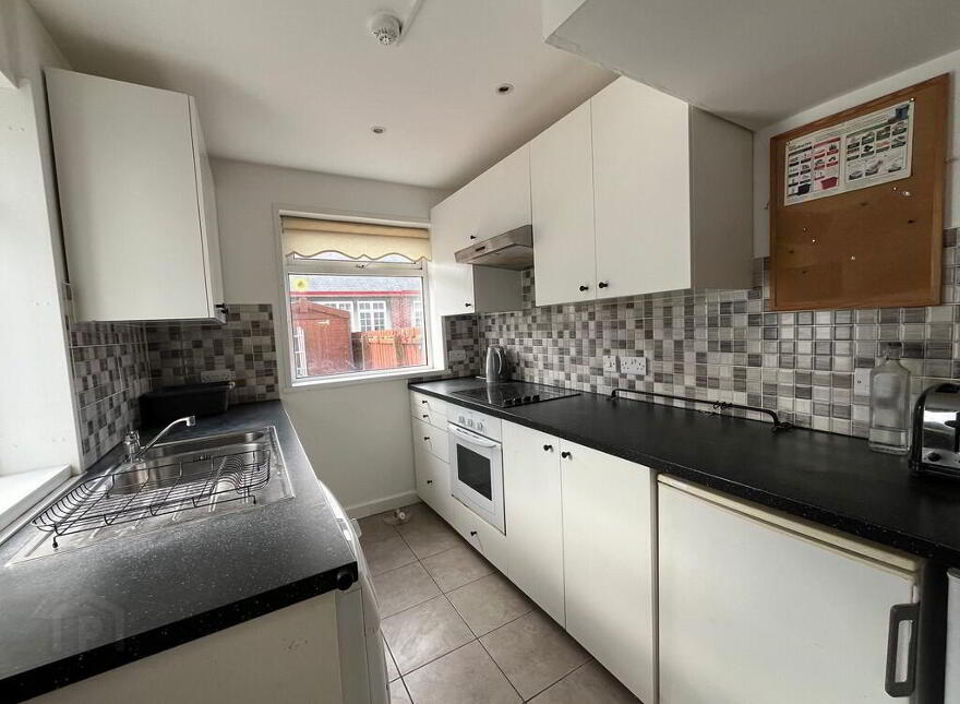 60 Ulsterville Gardens, Belfast, BT9 7BB