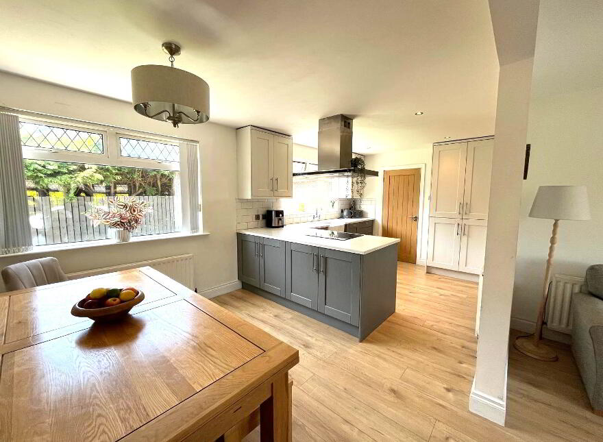 25 Windslow Heights, Carrickfergus, BT38 9AT