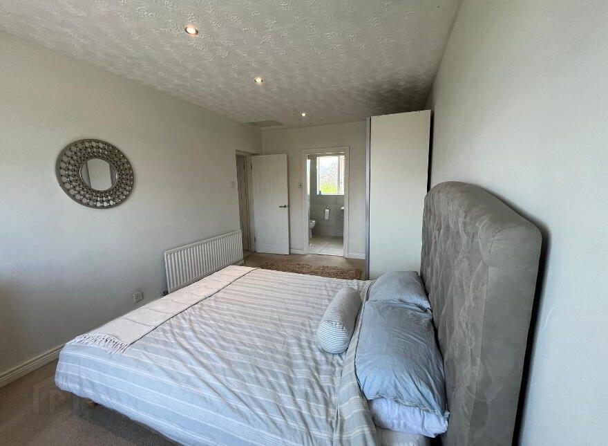 25 Windslow Heights, Carrickfergus, BT38 9AT