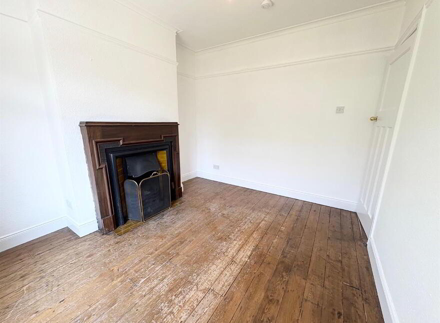 24 Eastleigh Crescent, Ballyhackamore, Belfast, BT5 6HT