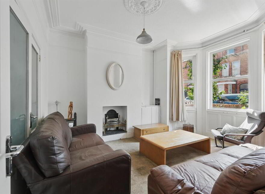 9 Adelaide Avenue, Belfast, BT9 7FY