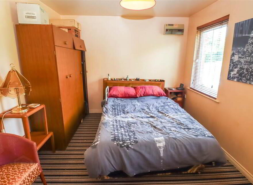 1a Dunlady Court, Dundonald, Belfast, BT16 1DB