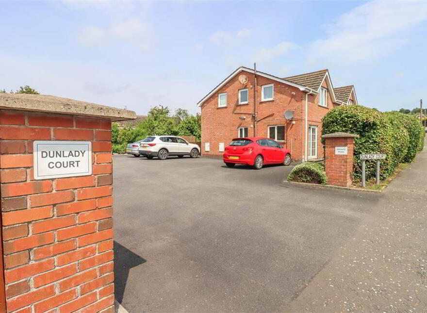 1 Dunlady Court, Dundonald, Belfast, BT16 1DB photo