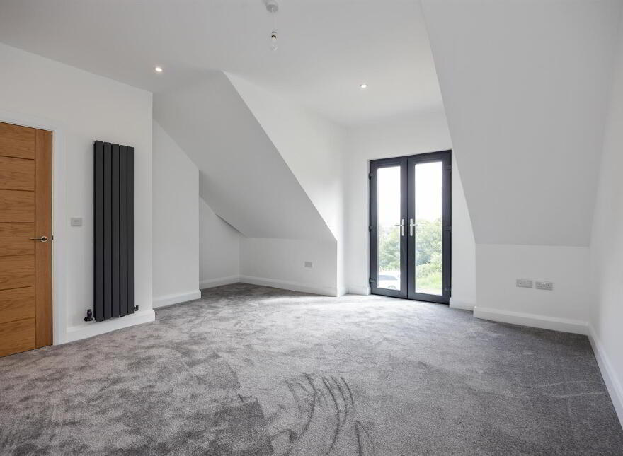 Quarry Manor, 9 Middle Braniel Road, Belfast, BT5 7TU