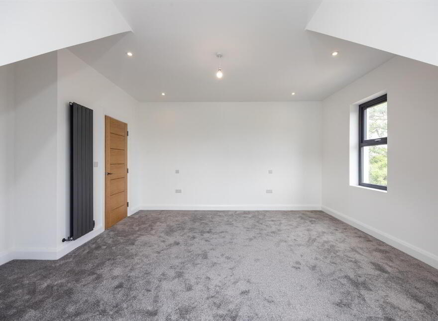 Quarry Manor, 9 Middle Braniel Road, Belfast, BT5 7TU