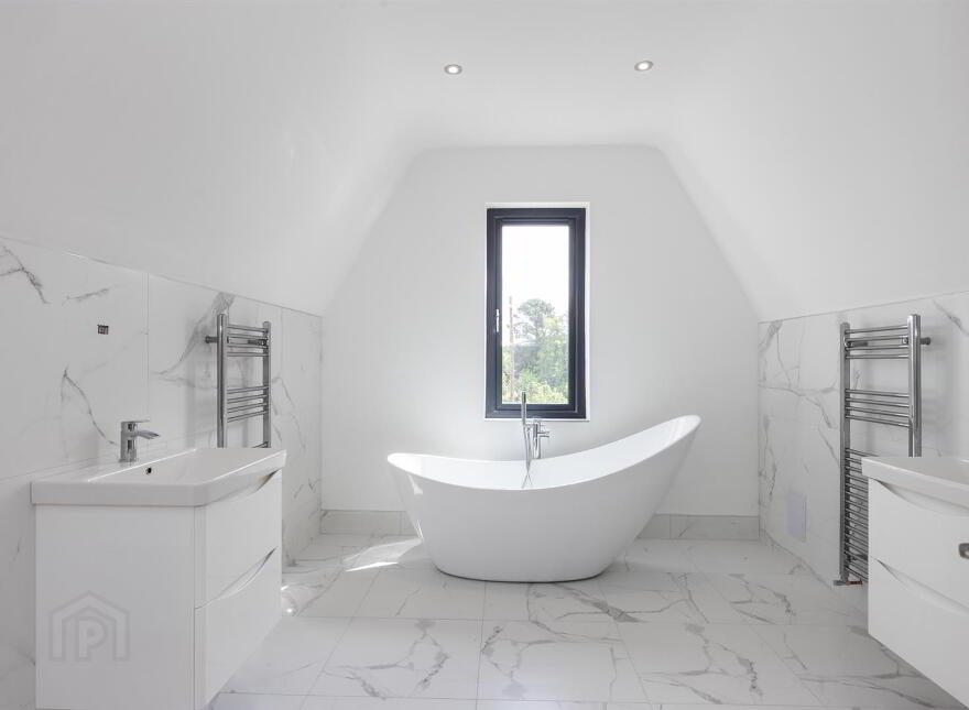 Quarry Manor, 9 Middle Braniel Road, Belfast, BT5 7TU