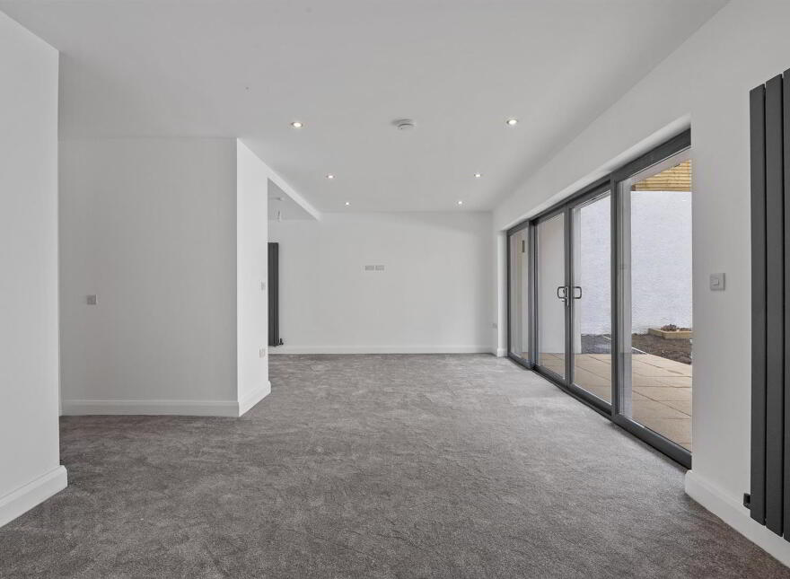 Quarry Manor, 9 Middle Braniel Road, Belfast, BT5 7TU