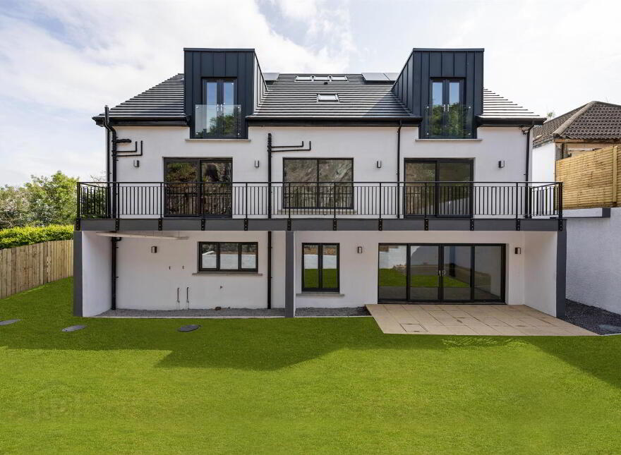 Quarry Manor, 9 Middle Braniel Road, Belfast, BT5 7TU