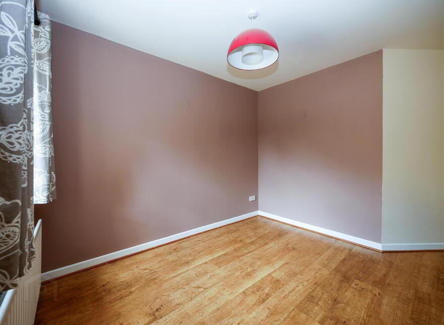 48 Woodrow Gardens, Off Todds Hill, Saintfield, BT24 7WG