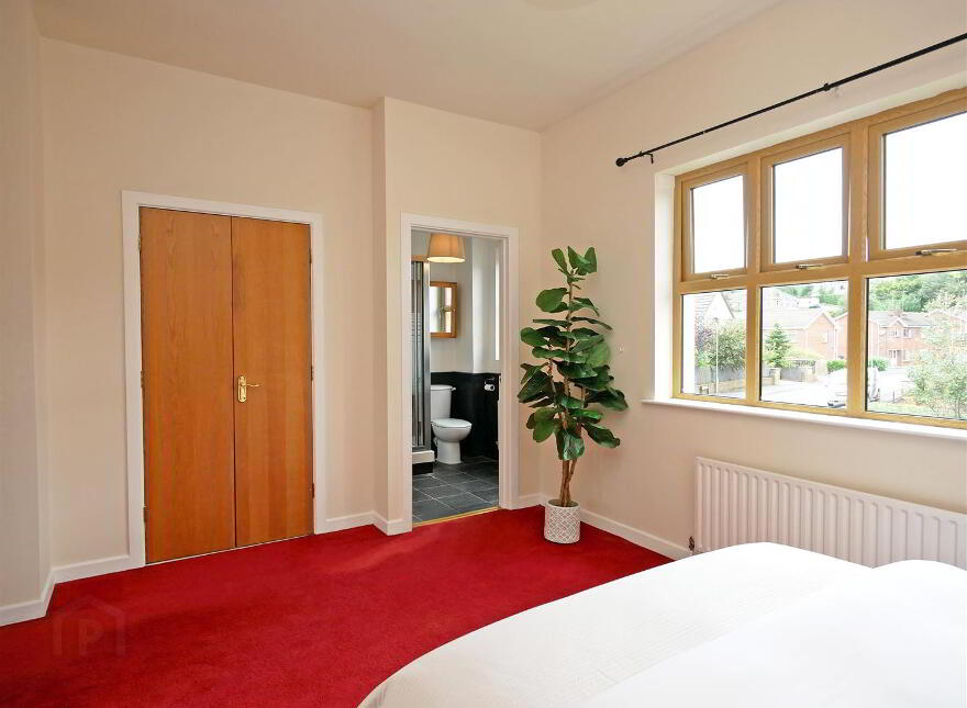 48 Woodrow Gardens, Off Todds Hill, Saintfield, BT24 7WG