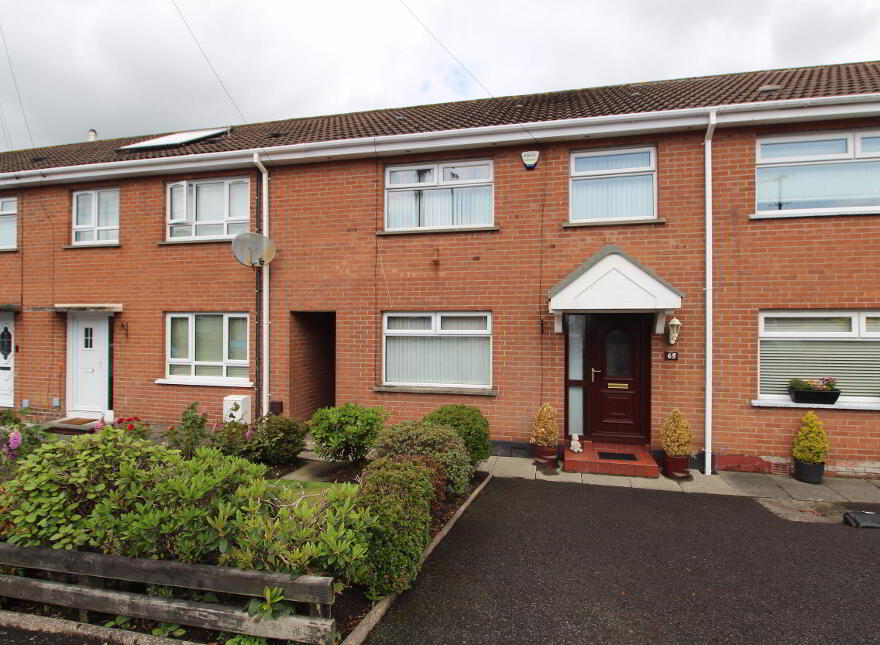 65 Dunbeg Park, Hillsborough, BT26 6AT photo