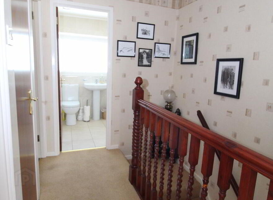 65 Dunbeg Park, Hillsborough, BT26 6AT