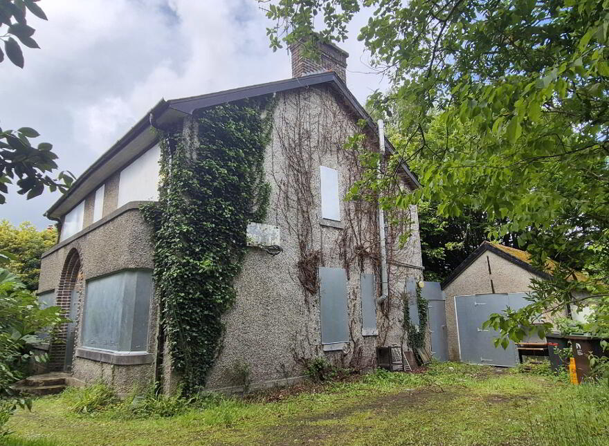 30 Culmore Road, Derry, BT48 7RS photo